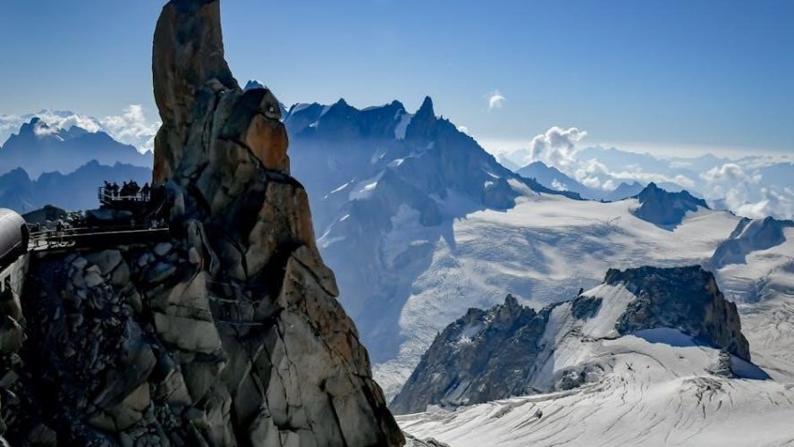 self guided tour du mont blanc